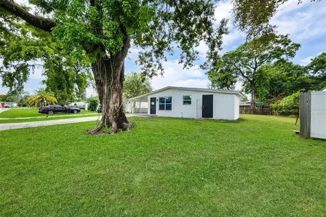 2569 NW 61st Avenue Margate FL 33063