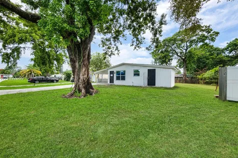 2569 NW 61st Avenue Margate FL 33063