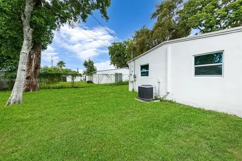 2569 NW 61st Avenue Margate FL 33063