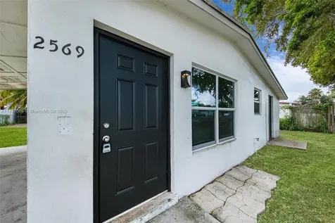 2569 NW 61st Avenue Margate FL 33063