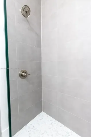 323 Garfield Avenue NE Lake Placid FL 33852