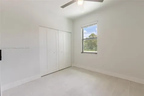 323 Garfield Avenue NE Lake Placid FL 33852