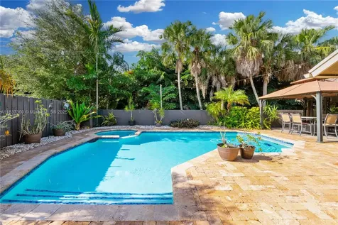 8878 SW 59th Street Cooper City FL 33328