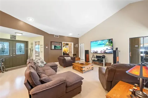 8878 SW 59th Street Cooper City FL 33328
