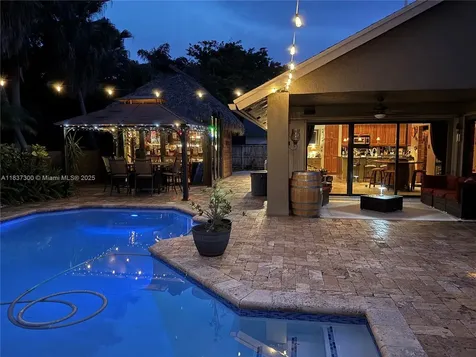 8878 SW 59th Street Cooper City FL 33328