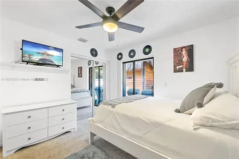 8878 SW 59th Street Cooper City FL 33328