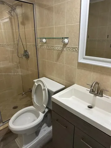 661 N University Drive Pembroke Pines FL 33024