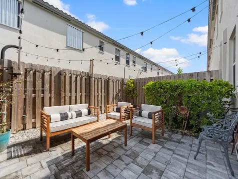 2675 SE 13th Street Homestead FL 33035