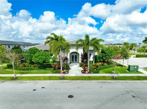 2675 SE 13th Street Homestead FL 33035