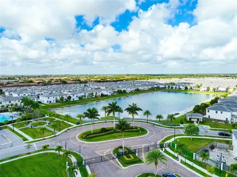 2675 SE 13th Street Homestead FL 33035