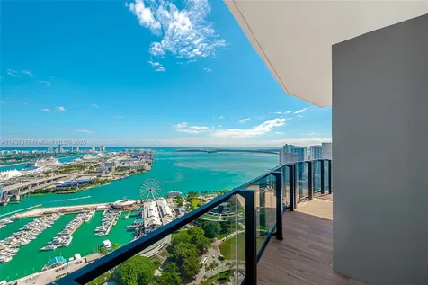 398 NE 5th Street Miami FL 33132