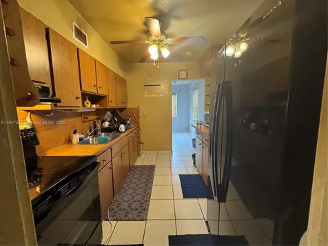 1645 NW 121st Street North Miami FL 33167