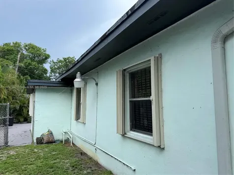 1645 NW 121st Street North Miami FL 33167