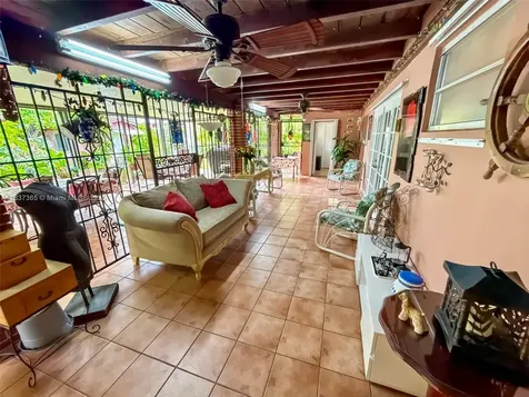 3310 SW 106th Avenue Miami FL 33165