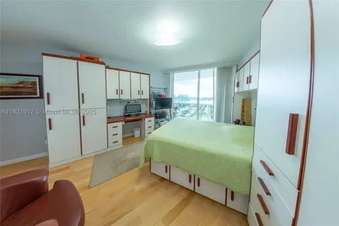 18911 Collins Avenue Sunny Isles Beach FL 33160