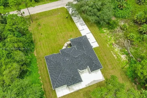 407 Washington Avenue Lehigh Acres FL 33972