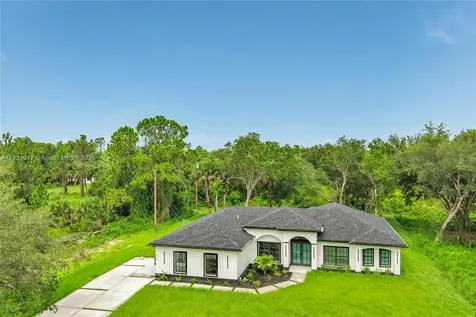 407 Washington Avenue Lehigh Acres FL 33972