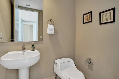 18101 Collins Avenue Sunny Isles Beach FL 33160