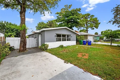 2779 NW 9th Place Fort Lauderdale FL 33311