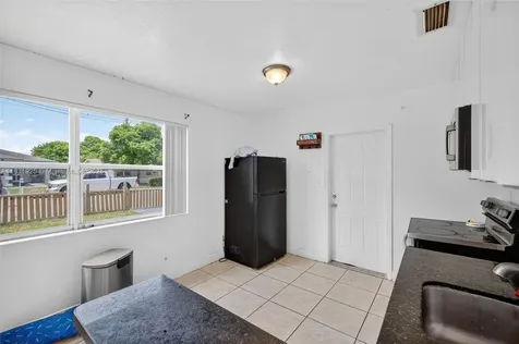 2779 NW 9th Place Fort Lauderdale FL 33311