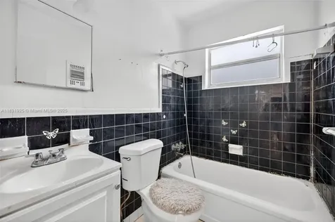 2779 NW 9th Place Fort Lauderdale FL 33311