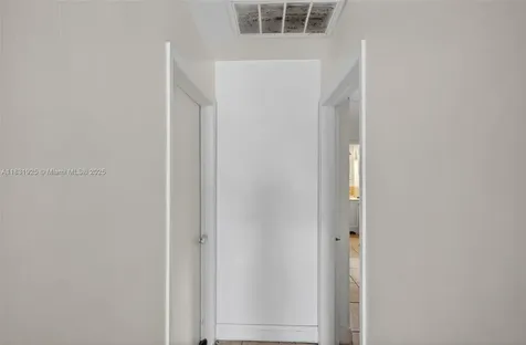 2779 NW 9th Place Fort Lauderdale FL 33311