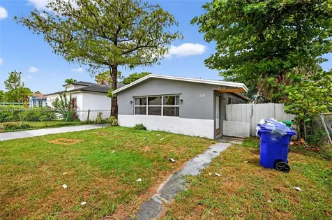 2779 NW 9th Place Fort Lauderdale FL 33311