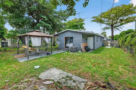 2779 NW 9th Place Fort Lauderdale FL 33311