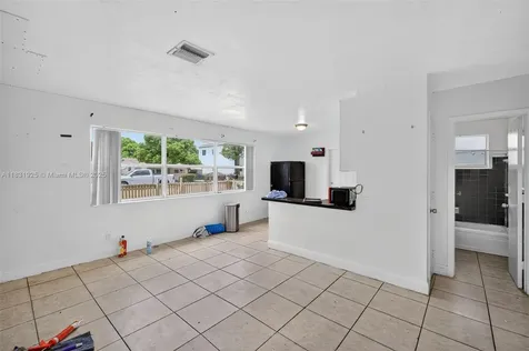 2779 NW 9th Place Fort Lauderdale FL 33311