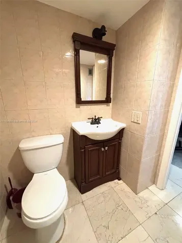 1817 S Ocean Drive Hallandale Beach FL 33009