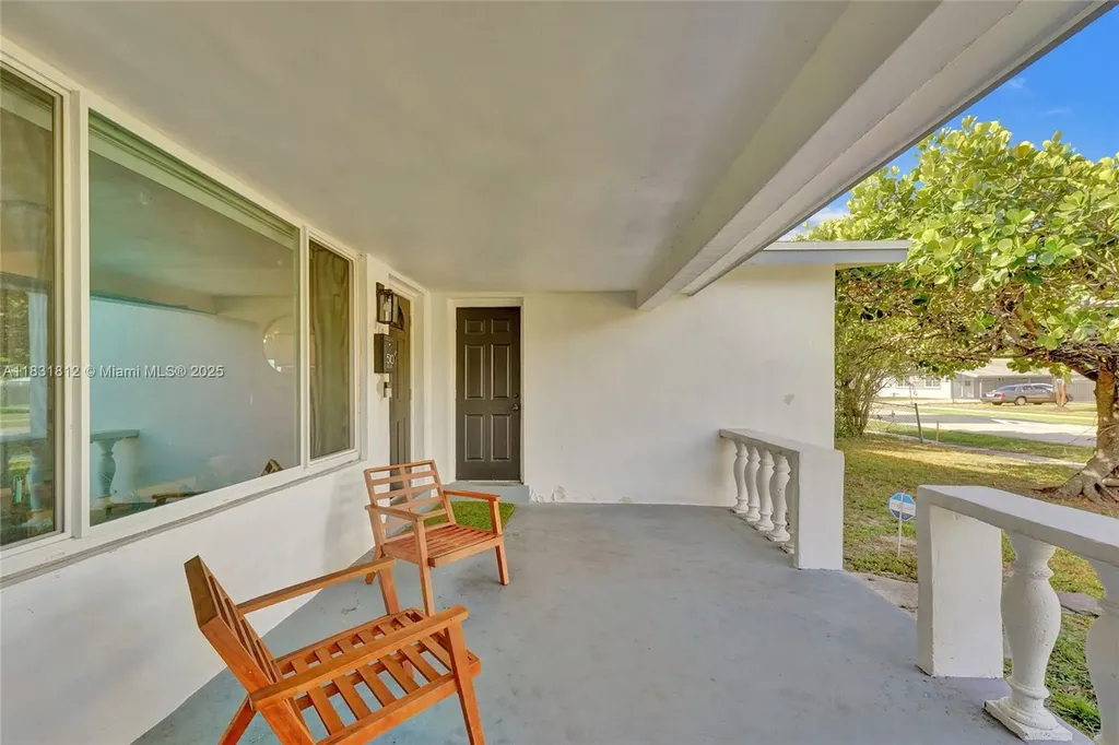 510 SW 29th Avenue Fort Lauderdale FL 33312