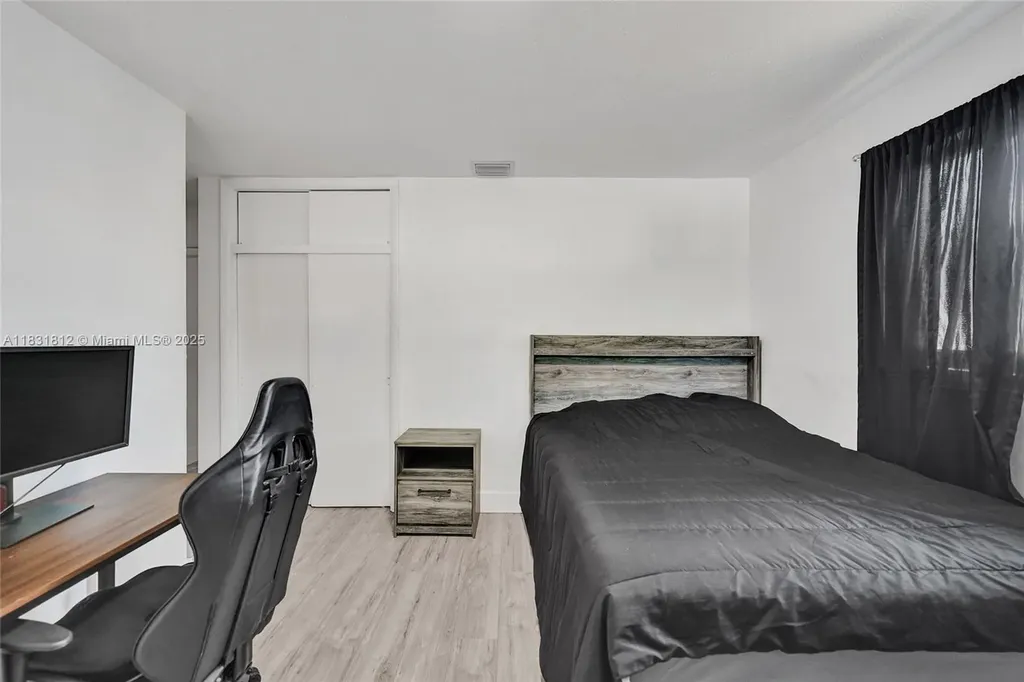 510 SW 29th Avenue Fort Lauderdale FL 33312