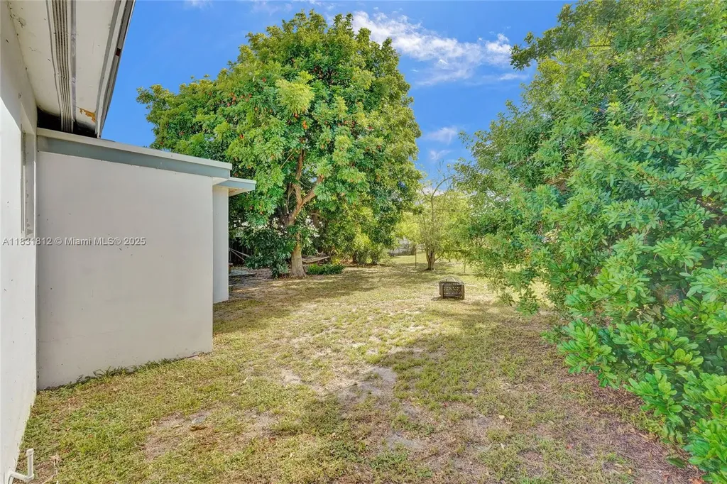 510 SW 29th Avenue Fort Lauderdale FL 33312