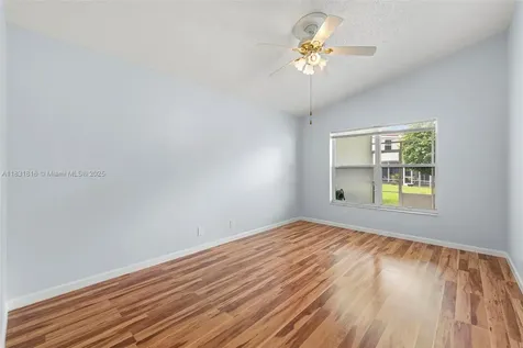 5618 Kingsmill Court Lake Worth FL 33463