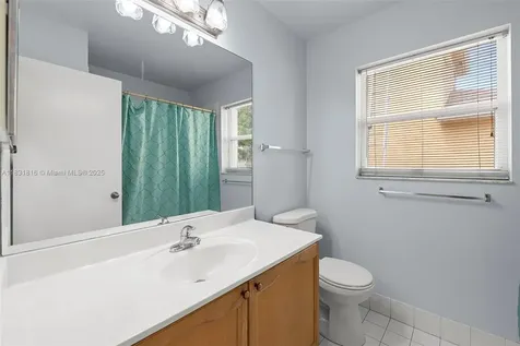 5618 Kingsmill Court Lake Worth FL 33463