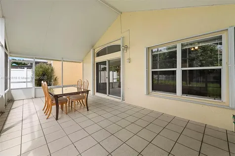 5618 Kingsmill Court Lake Worth FL 33463