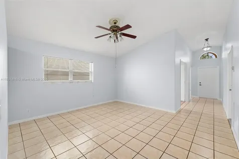 5618 Kingsmill Court Lake Worth FL 33463