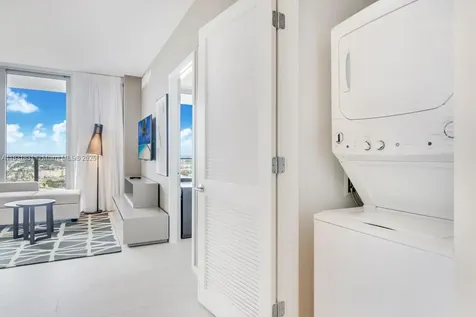 4010 S Ocean Drive Hollywood FL 33019