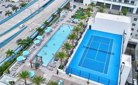 4010 S Ocean Drive Hollywood FL 33019