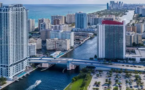 4010 S Ocean Drive Hollywood FL 33019