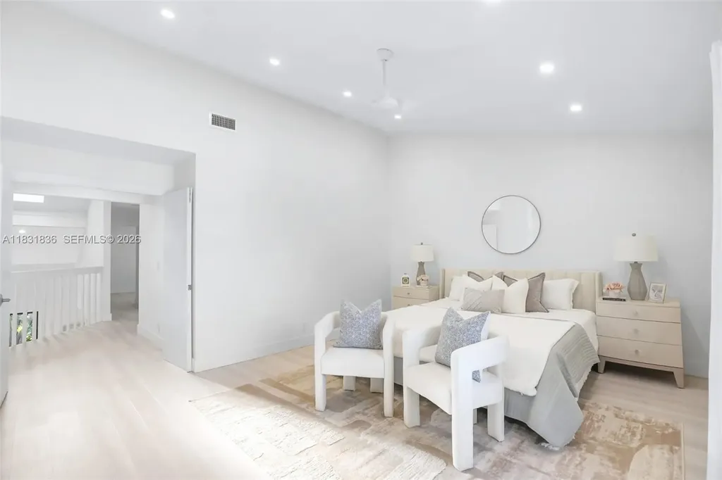 7829 La Mirada Drive Boca Raton FL 33433