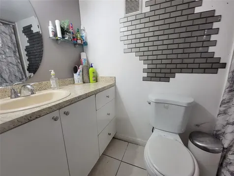 1796 NW 55th Avenue Lauderhill FL 33313