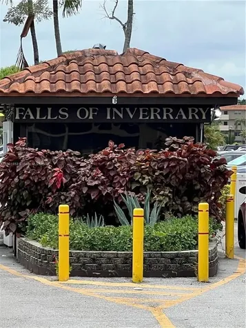 6101 N Falls Circle Drive Lauderhill FL 33319
