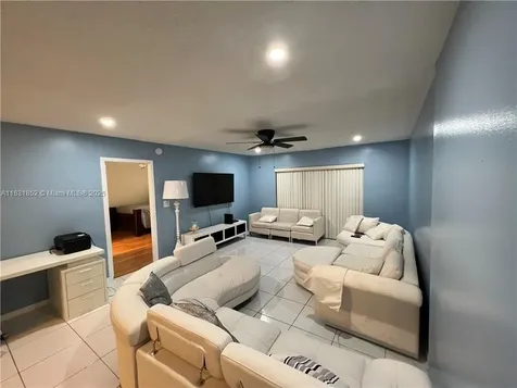 6101 N Falls Circle Drive Lauderhill FL 33319