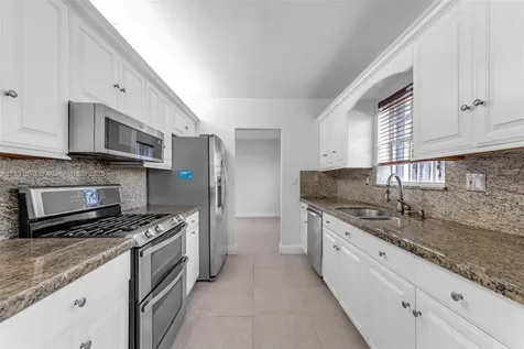 10600 SW 199th Street Cutler Bay FL 33157