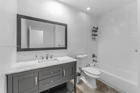 10600 SW 199th Street Cutler Bay FL 33157