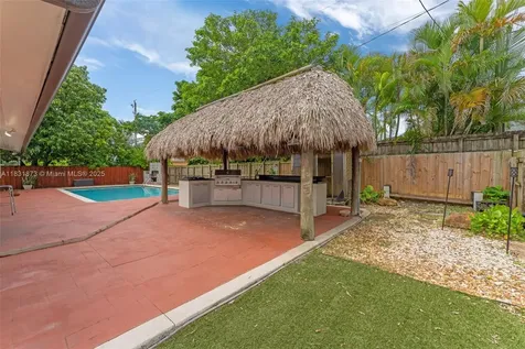 10600 SW 199th Street Cutler Bay FL 33157