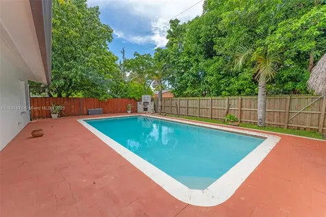 10600 SW 199th Street Cutler Bay FL 33157