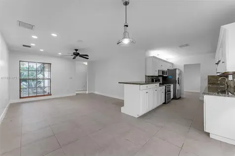 10600 SW 199th Street Cutler Bay FL 33157