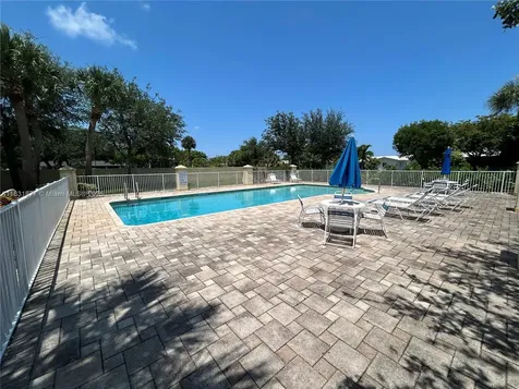 3 Largo Way Boynton Beach FL 33426